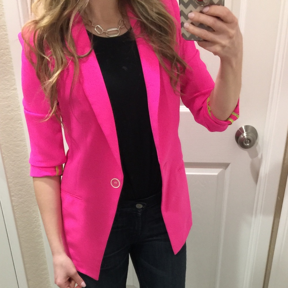 Milady hot pink women’s blazer size small.